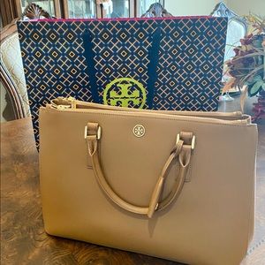 TORY BURCH Robinson Double-Zip Tote.